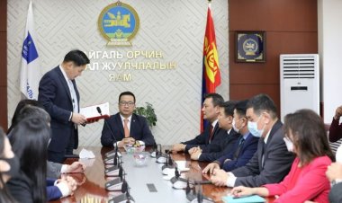 БОАЖЯ-НЫ ШИНЭ УДИРДЛАГУУД ДУНДГОВЬ, ТӨВ АЙМГААС АЛБАН ТОМИЛОЛТОО ЭХЛҮҮЛНЭ