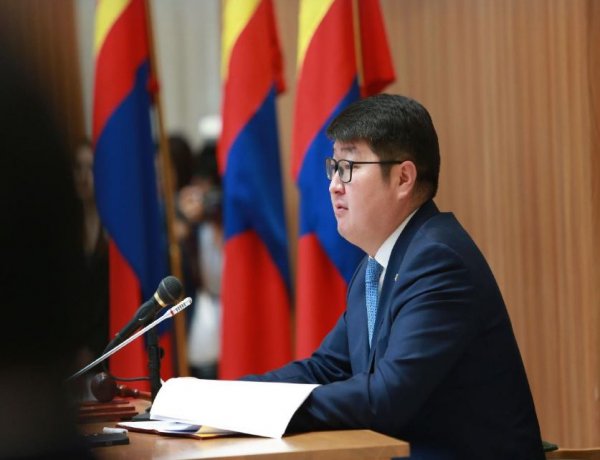 Ж.БАТБАЯСГАЛАН: ИРГЭДИЙН ХУРЛЫН ТӨЛӨӨЛӨГЧДӨД ИРГЭДИЙН НИЙТЛЭГ ЭРХ АШГААС ИЛҮҮ ДЭЭГҮҮР УЛС ТӨРИЙН ЭРХ АШИГ ГЭЖ БАЙХ ЁСГҮЙ