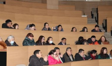 ТӨРИЙН БУС БАЙГУУЛЛАГЫН УДИРДЛАГА, ГИШҮҮДИЙГ ЧАДАВХЖУУЛАХ СУРГАЛТ ЗОХИОН БАЙГУУЛЛАА