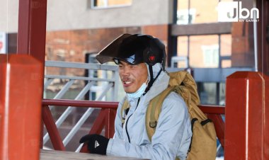 ТҮҮНИЙ ТУХАЙ: ТЭР БУСДААС ЖААХАН ӨВӨРМӨЦ, ГЭХДЭЭ ӨӨР БИШ